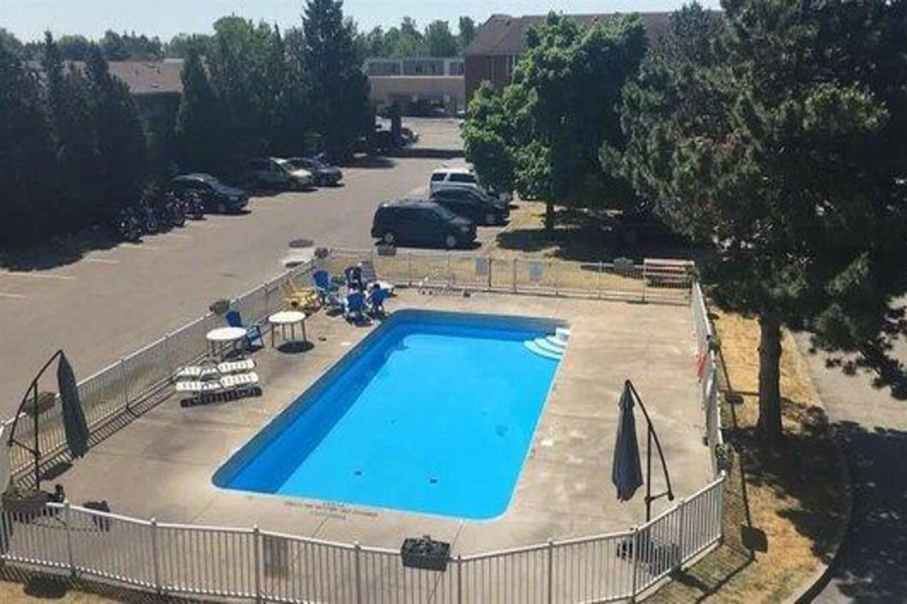 Travelodge By Wyndham Niagara Falls Lundys Lane Ngoại thất bức ảnh