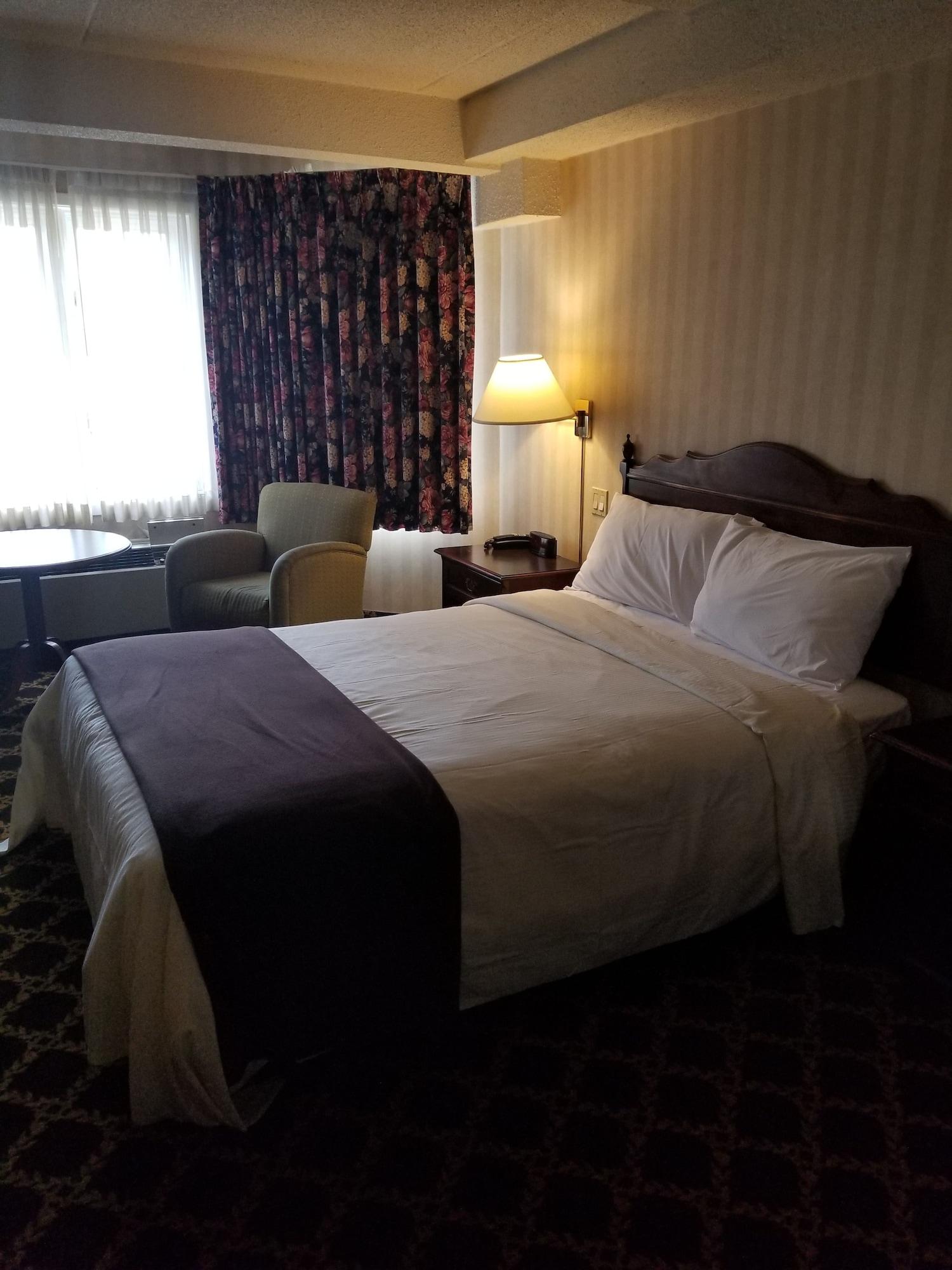 Travelodge By Wyndham Niagara Falls Lundys Lane Ngoại thất bức ảnh