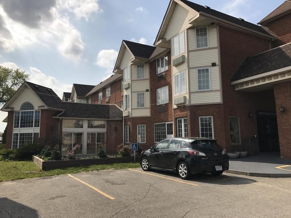Travelodge By Wyndham Niagara Falls Lundys Lane Ngoại thất bức ảnh