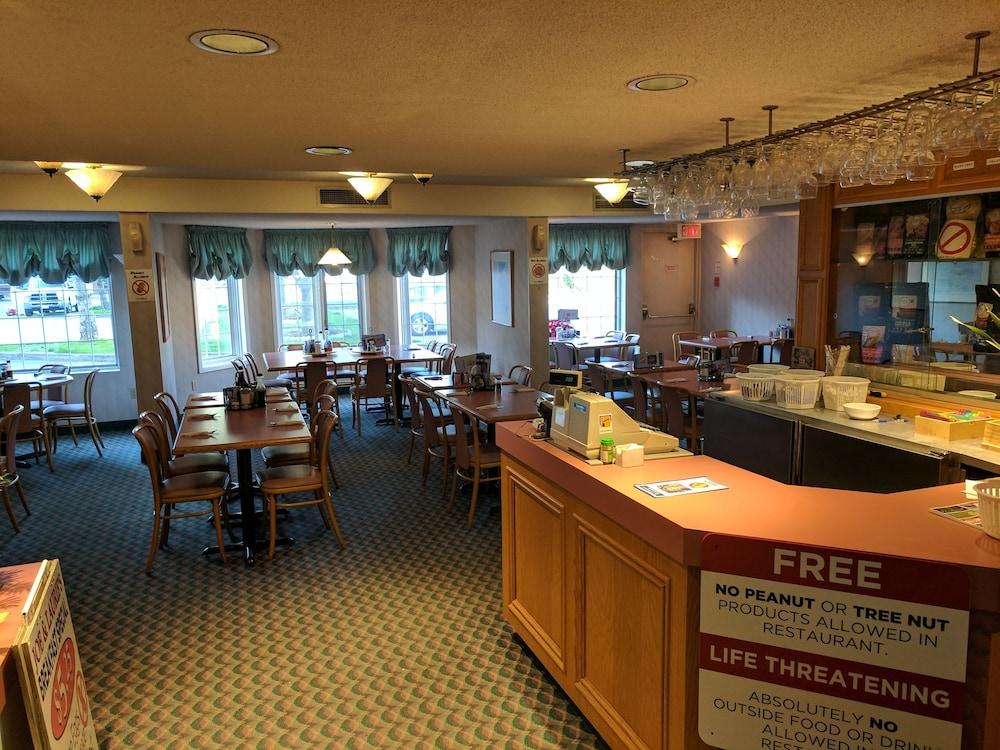 Travelodge By Wyndham Niagara Falls Lundys Lane Ngoại thất bức ảnh