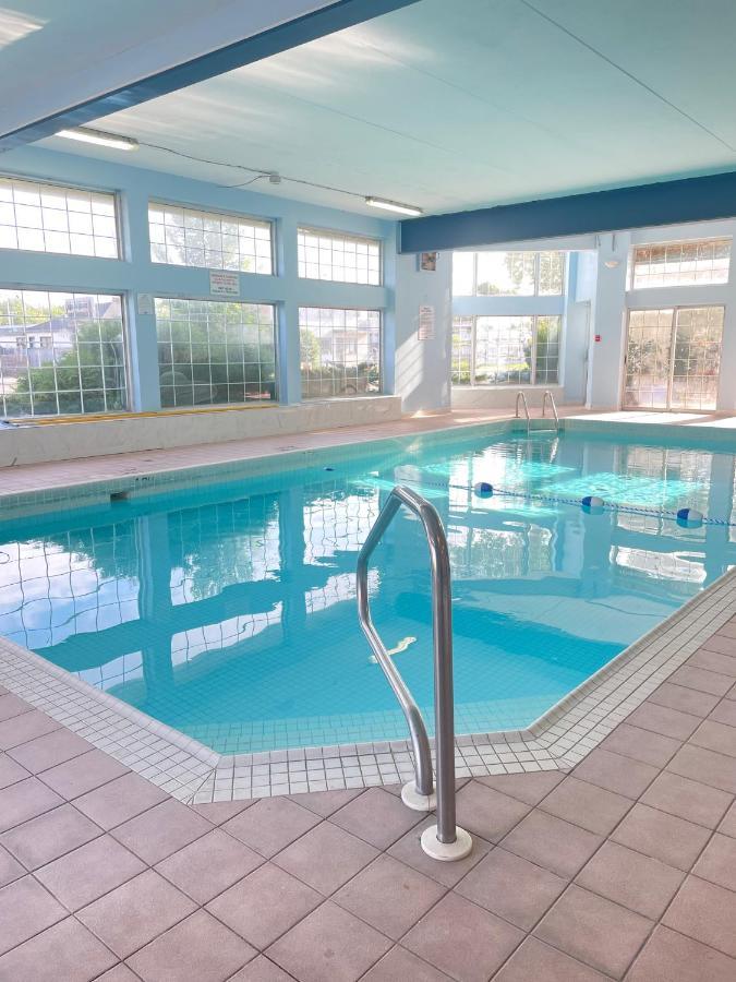 Travelodge By Wyndham Niagara Falls Lundys Lane Ngoại thất bức ảnh