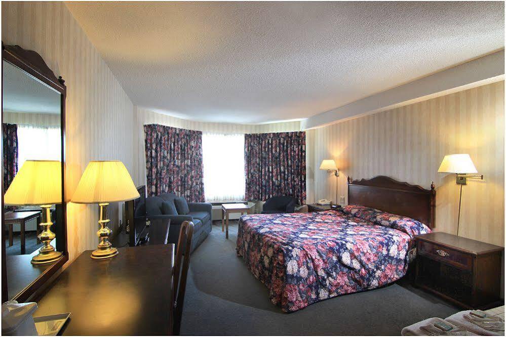 Travelodge By Wyndham Niagara Falls Lundys Lane Ngoại thất bức ảnh